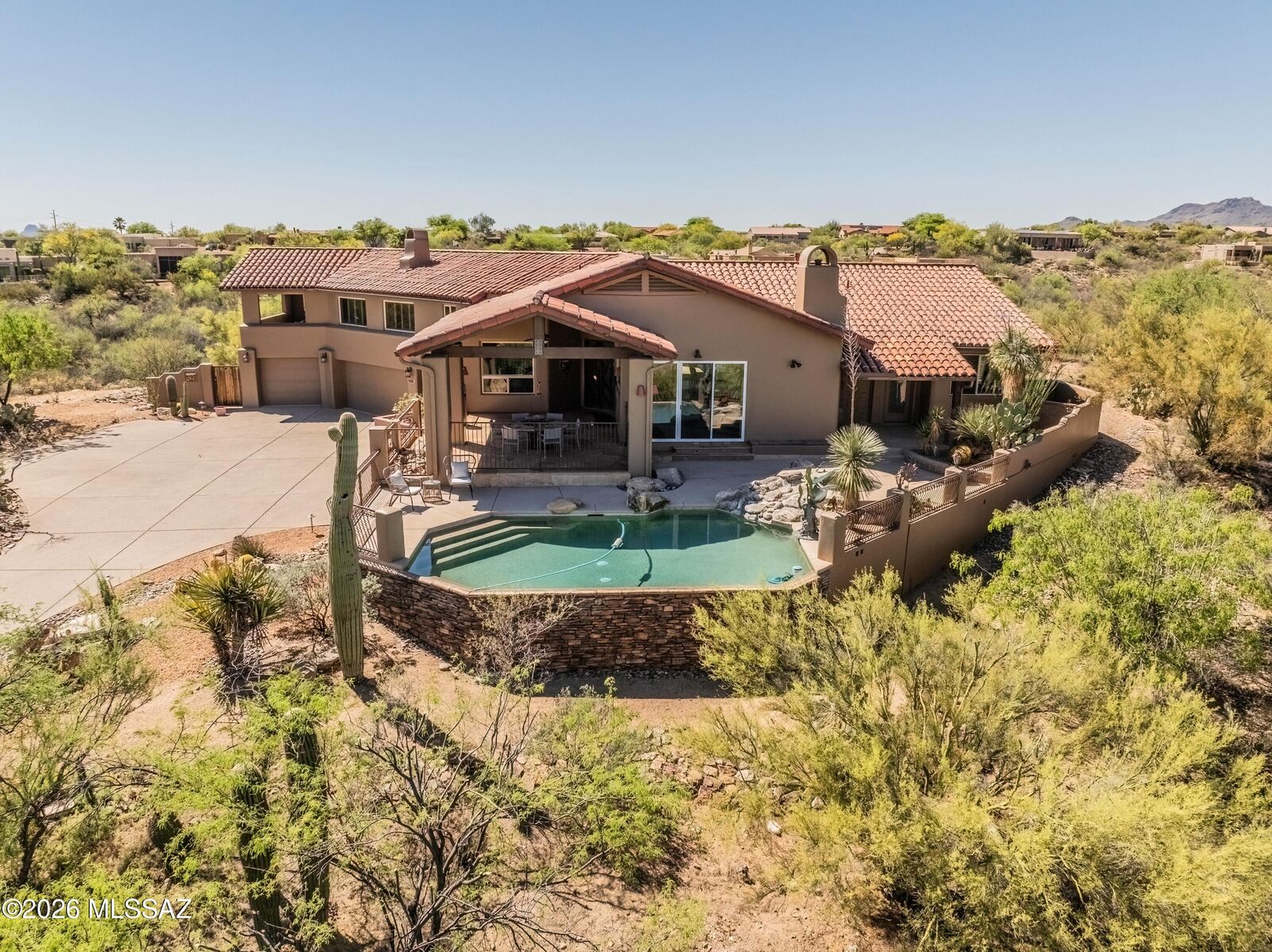 Property Photo: 12107 N Sliding Rock Place AZ 85755