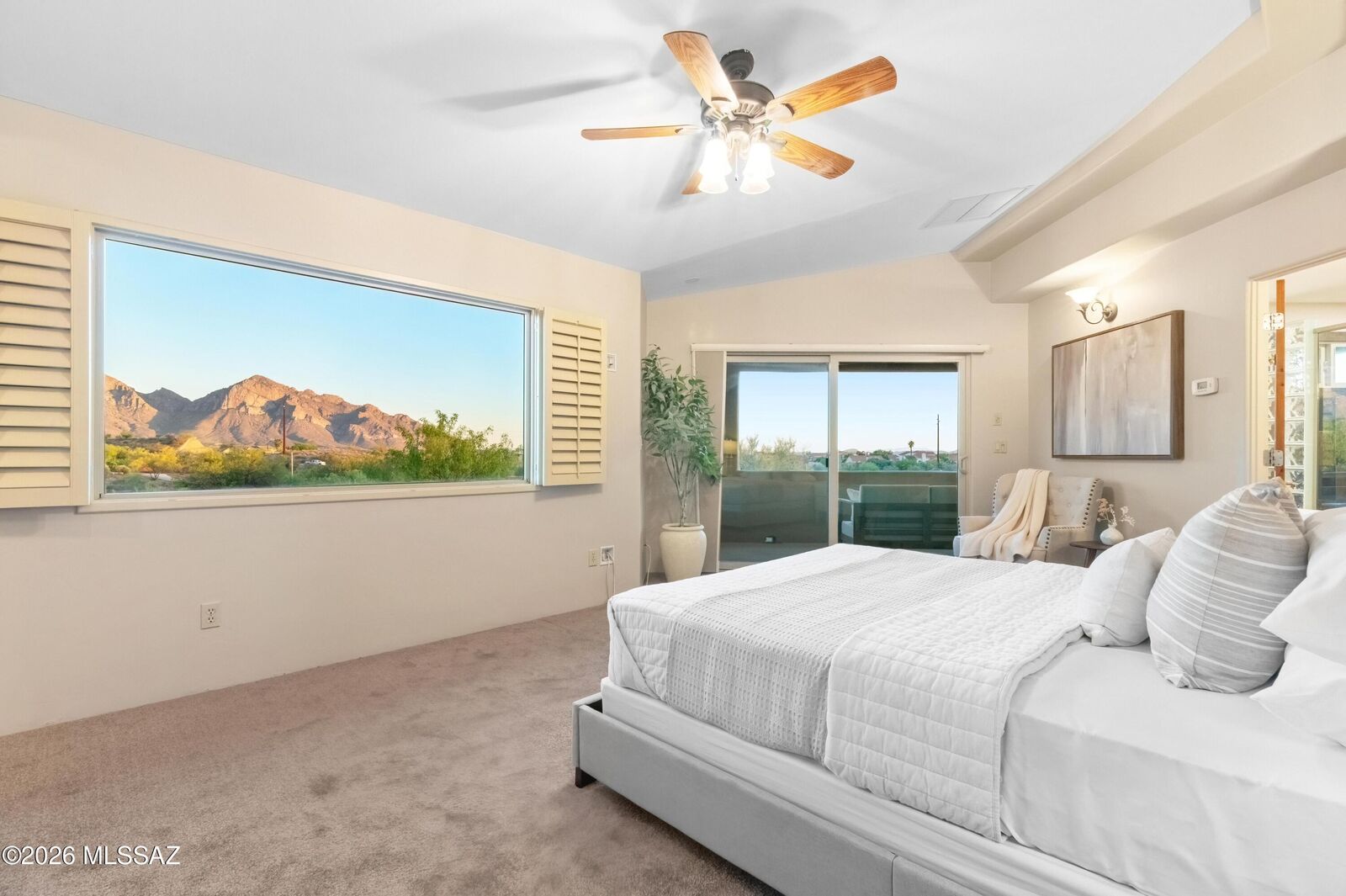 Property Photo: 12107 N Sliding Rock Place AZ 85755