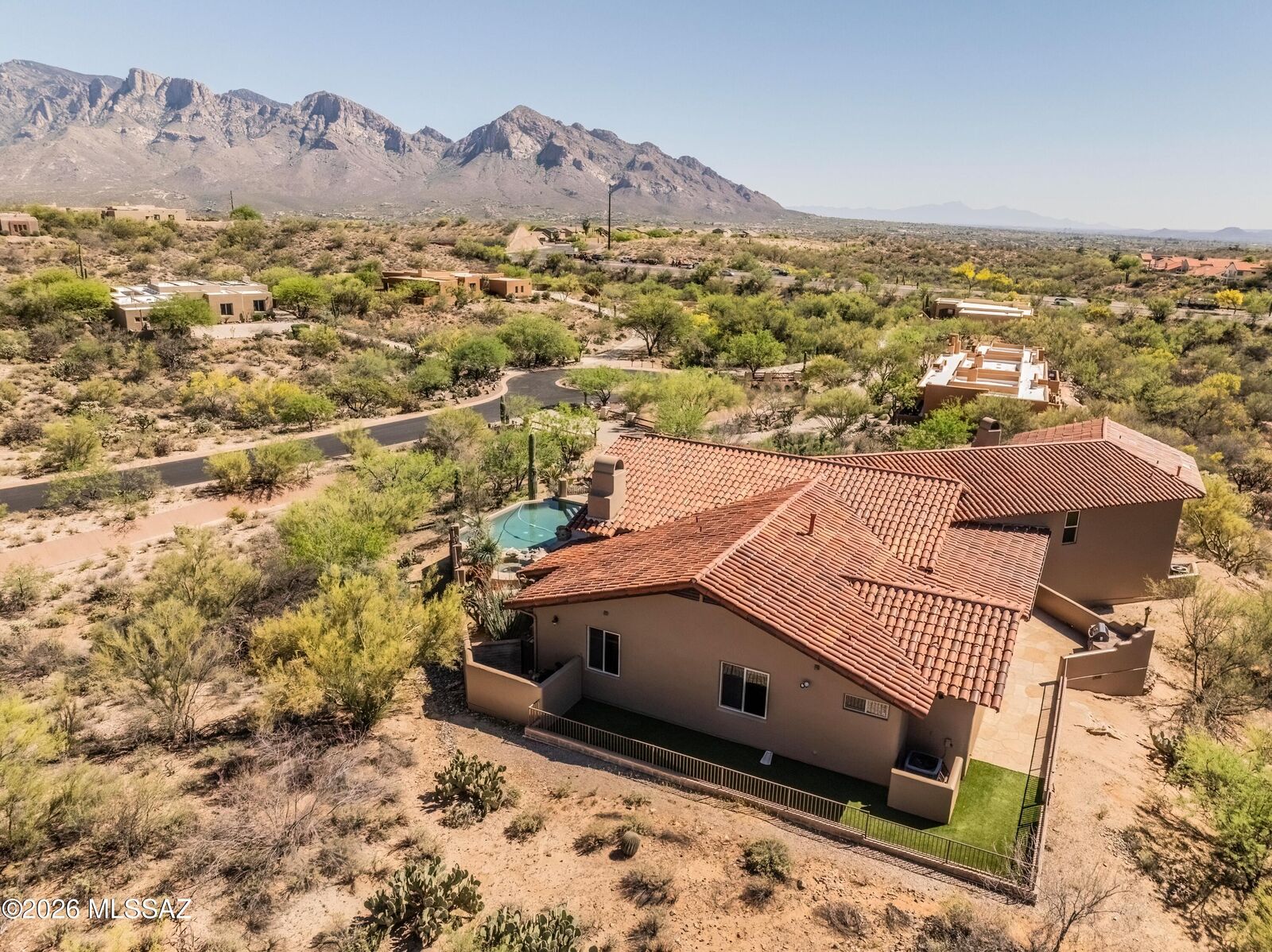 Property Photo:  12107 N Sliding Rock Place  AZ 85755 