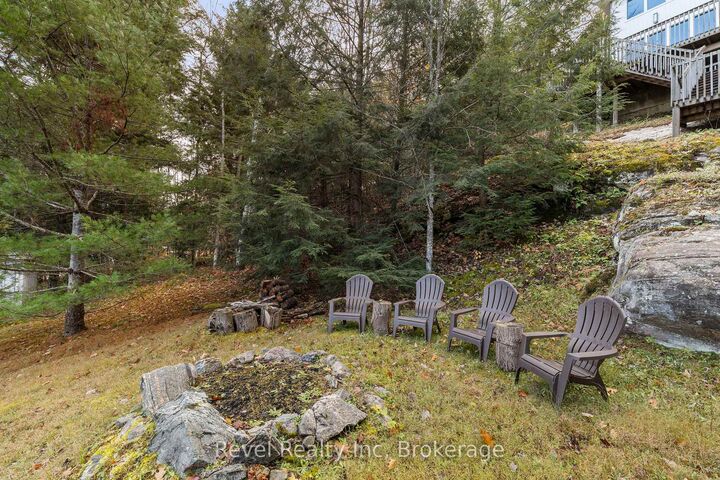 Property Photo: 75 Silver Point Drive ON P2A 2W8