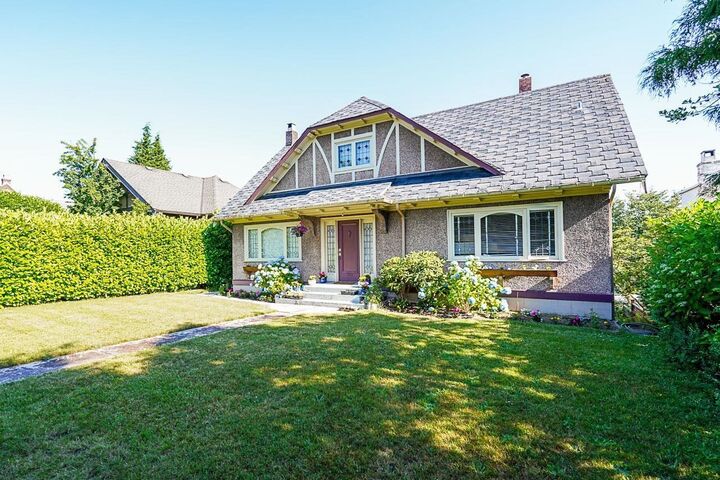 Property Photo: 3945 W 10th Avenue BC V6R 2G9