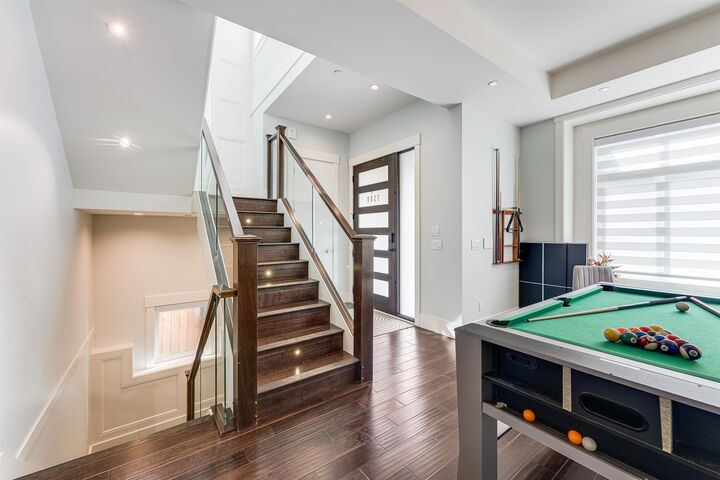 Property Photo: 7380 Ontario Street BC V5X 3B8