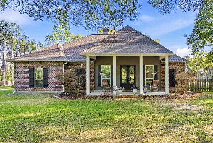 Property Photo:  7735 Castello Rd  LA 70730 