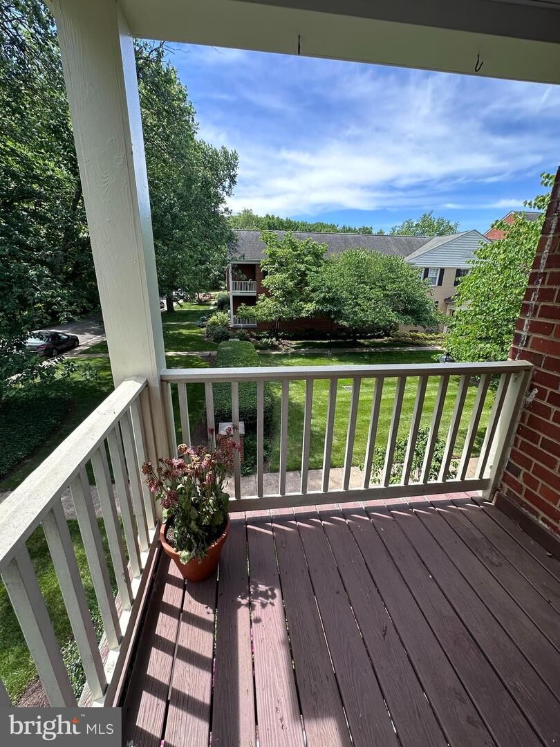 Property Photo:  6614 Boulevard View B1  VA 22307 