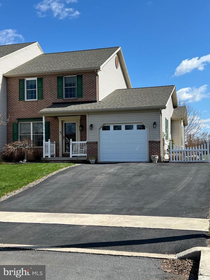 Property Photo: 66 Nottingham Drive PA 17050
