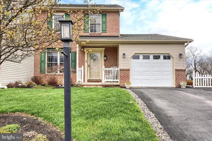 Property Photo:  66 Nottingham Drive  PA 17050 