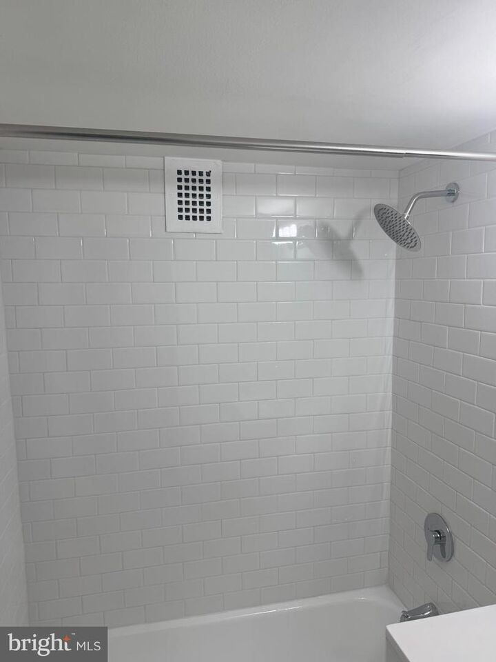 Property Photo:  1545 18th Street NW 303  DC 20036 