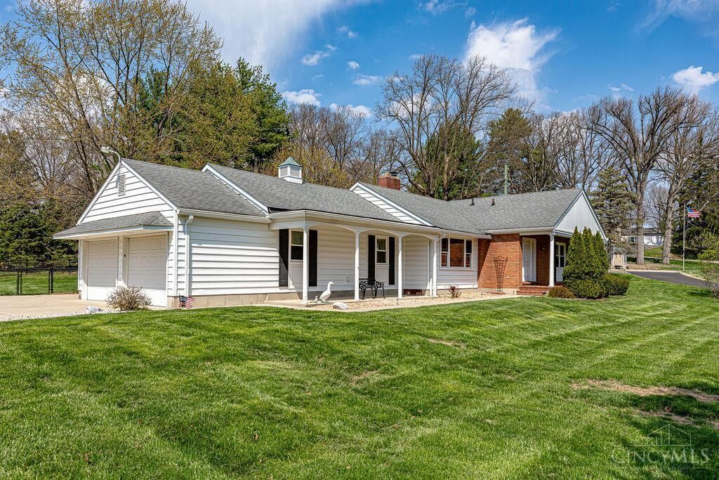 Property Photo:  5591 Lindenwood Lane  OH 45014 