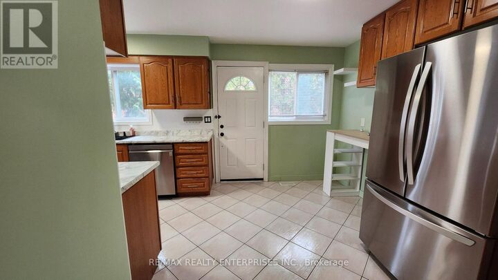 Property Photo:  79 Watney Crescent  ON M3L 2E1 