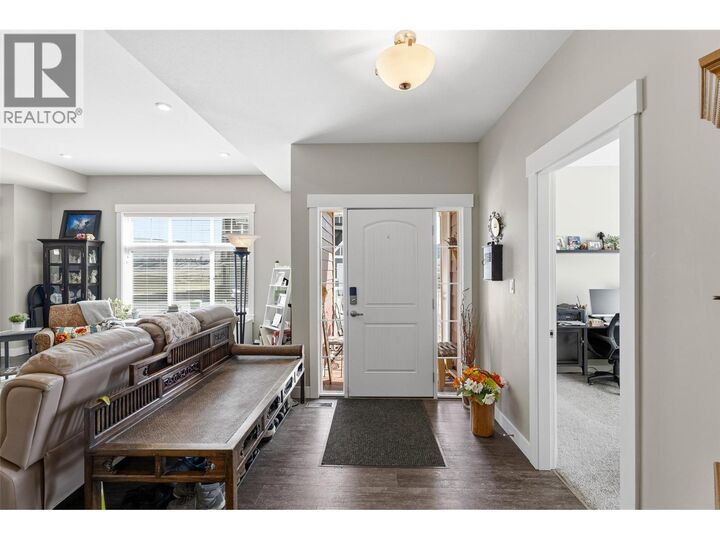 Property Photo: 2514 Spring Bank Avenue 106 BC V1K 0B1