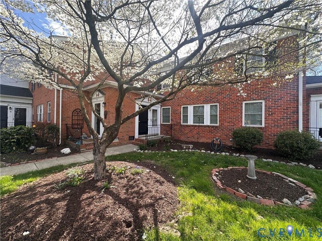 Property Photo:  11 Fairhaven Lane  VA 23228 