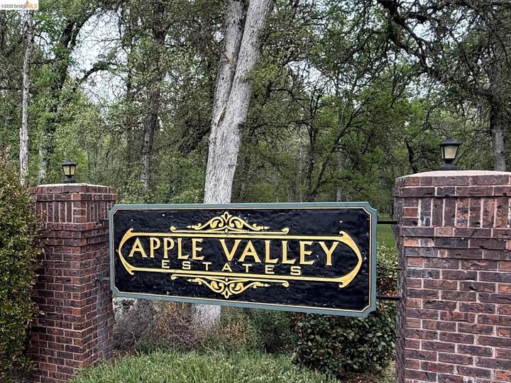 Property Photo:  0000 Lake Vista Drive  CA 95370 