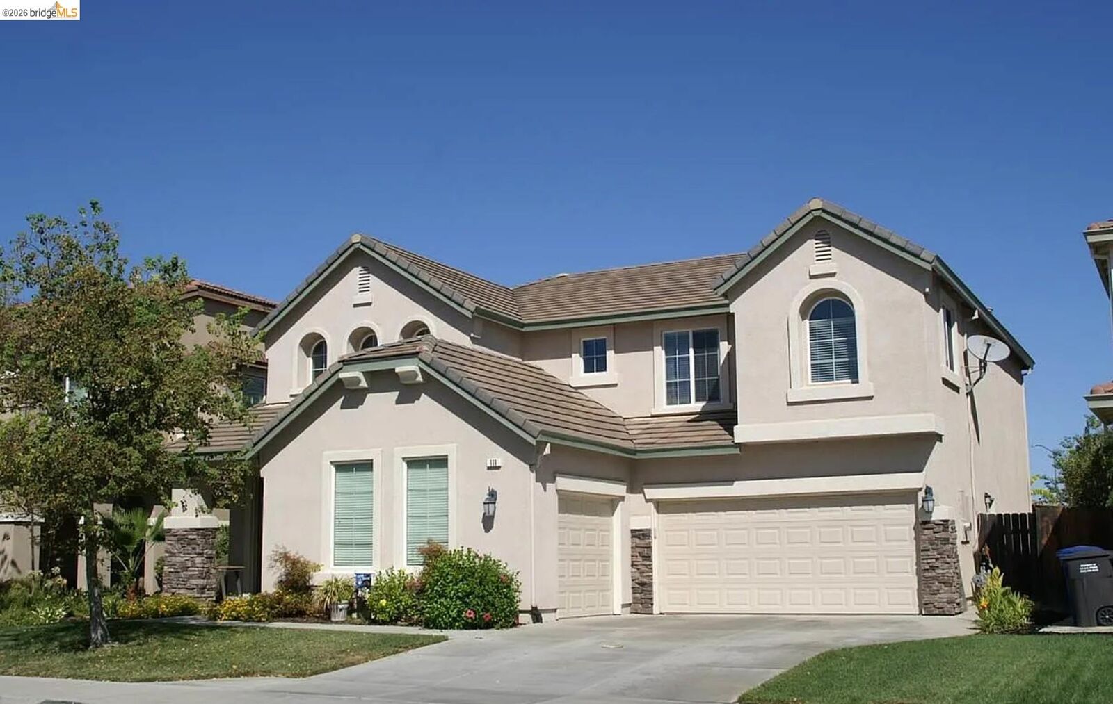 Property Photo:  111 Tennyson Ct  CA 94505 
