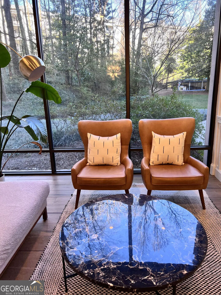 Property Photo:  3530 Piedmont Road NE 1M  GA 30305 