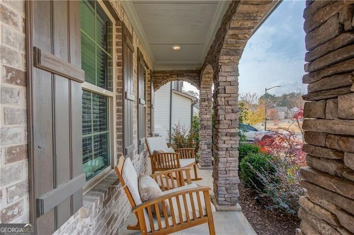 Property Photo: 542 Flyingbolt Run GA 30115