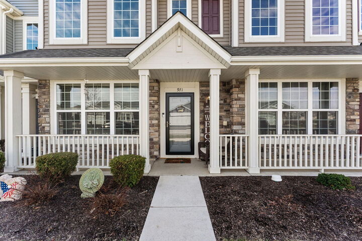 Property Photo:  971 E 117th Place  IN 46307 