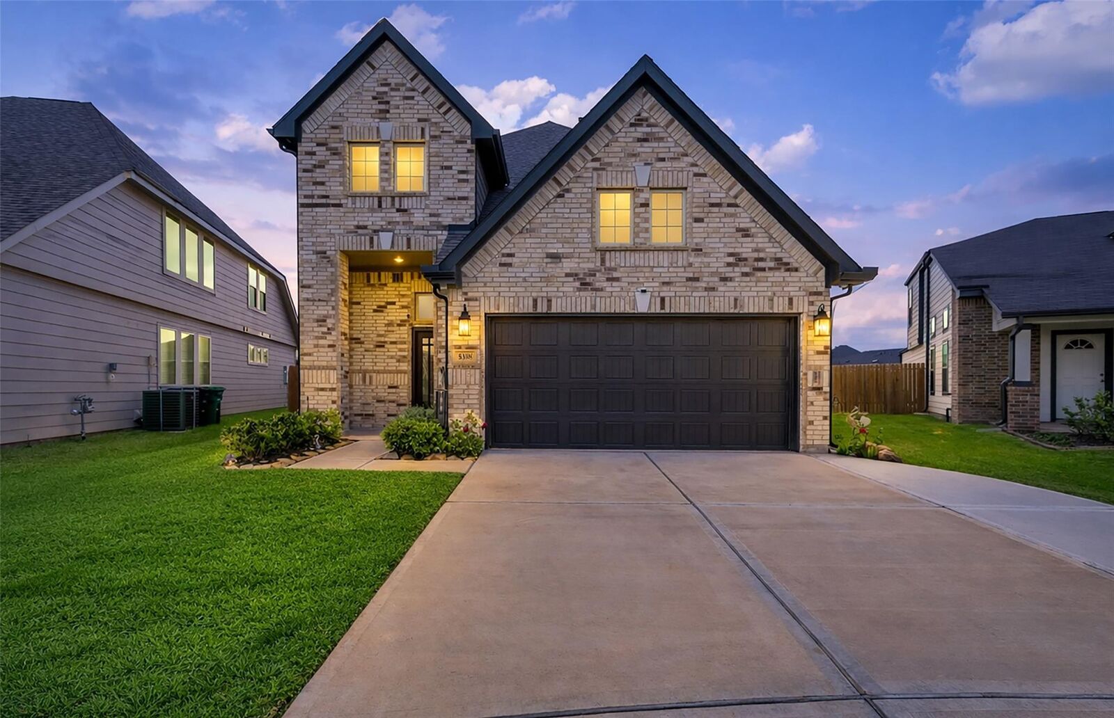 Property Photo:  5338 Cj Walker Lane  TX 77048 