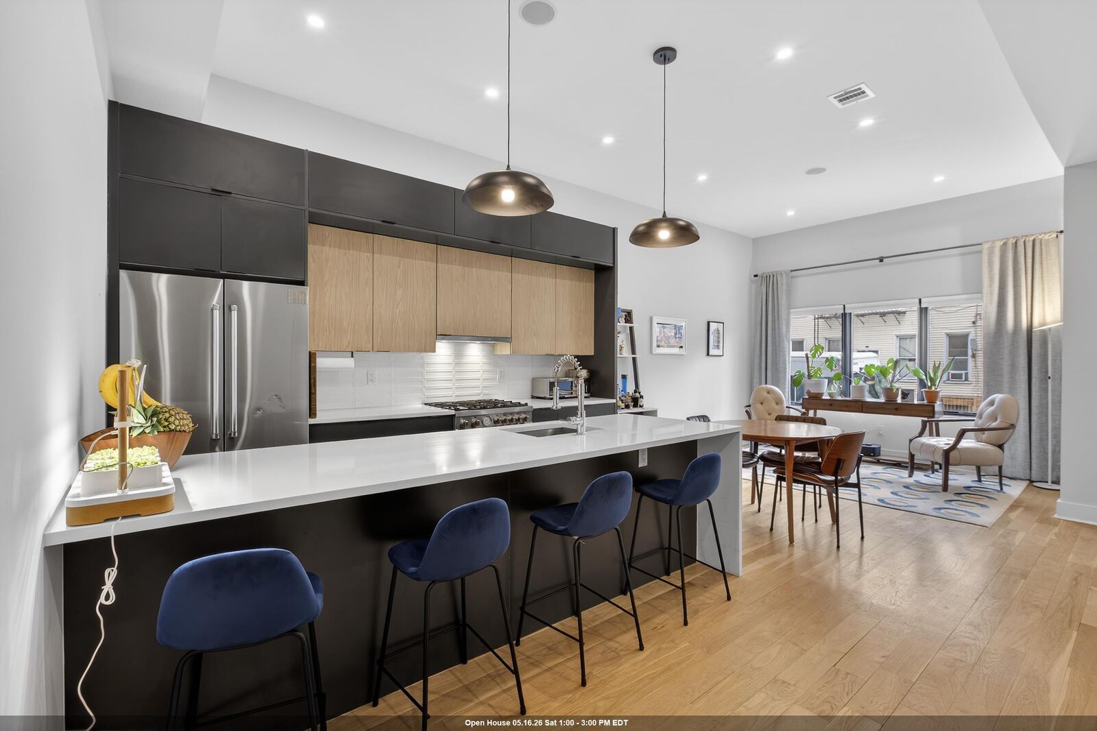 Property Photo:  69 Hancock Ave 1  NJ 07307 