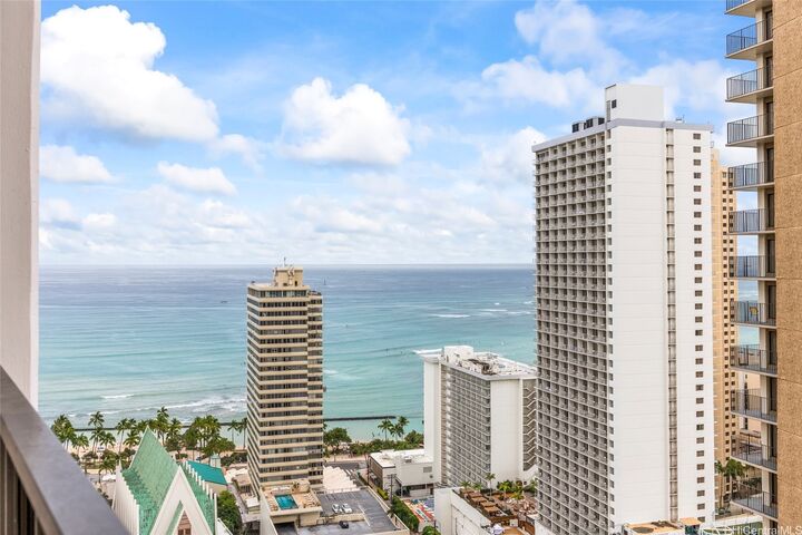 Property Photo:  201 Ohua Avenue 3106  HI 96815 