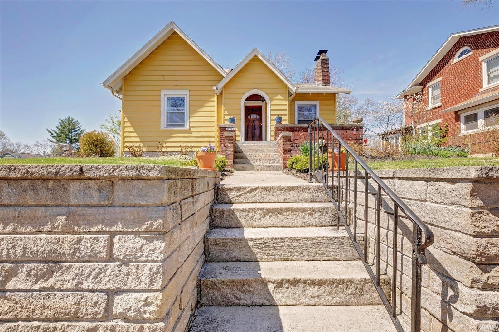 Property Photo:  824 S Park Avenue  IN 47401-4955 