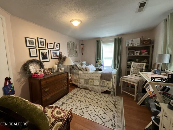 Property Photo: 409 First St TN 37763