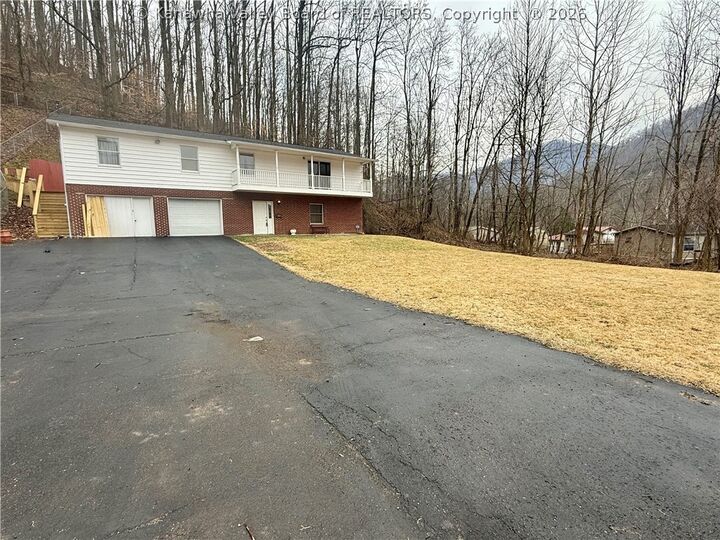 Property Photo:  184 Bull Hollow Road  WV 25606 
