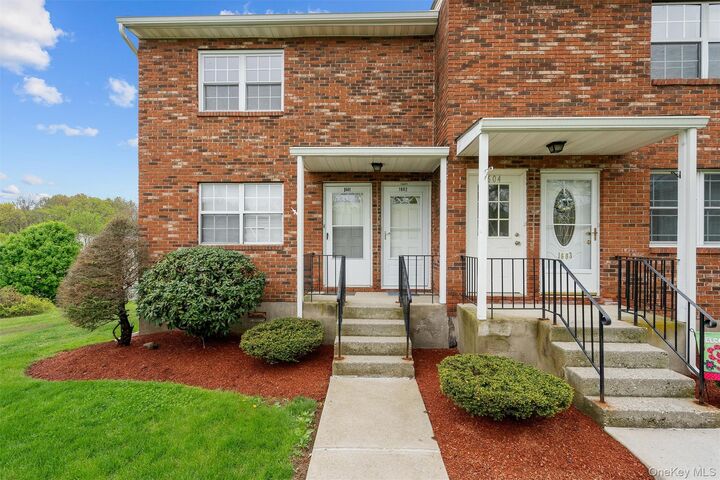 Property Photo:  276 Temple Hill Road 1602  NY 12553 