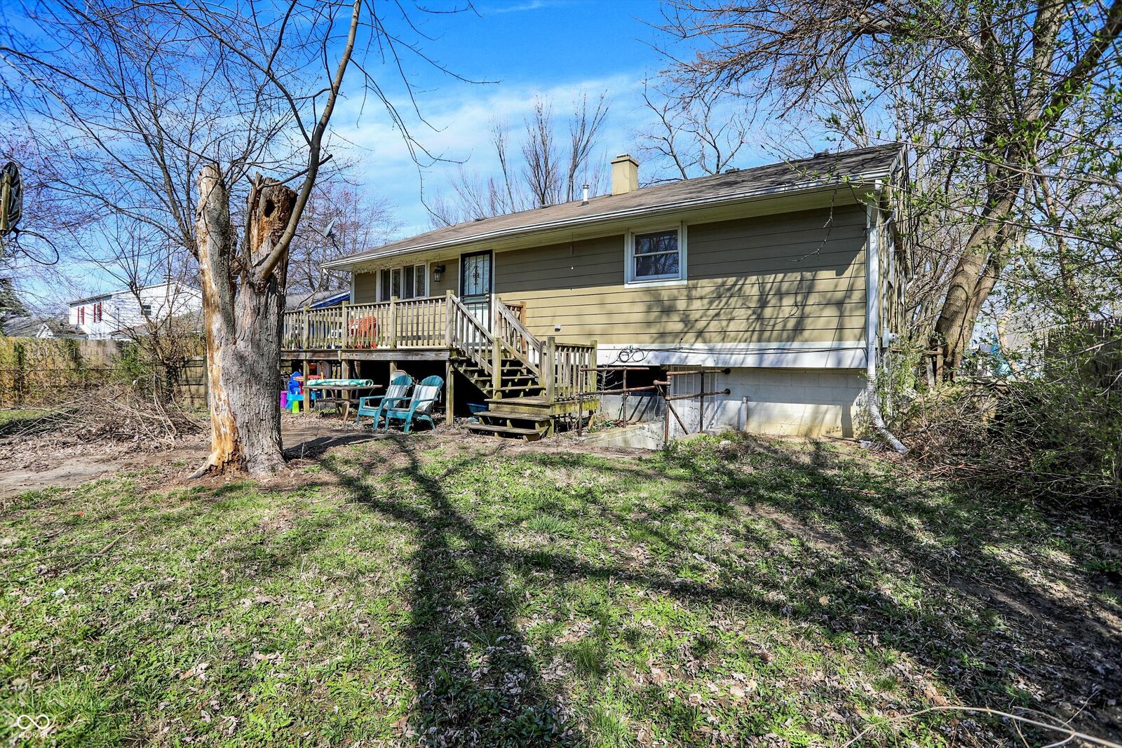 Property Photo: 7919 Penway Street IN 46226