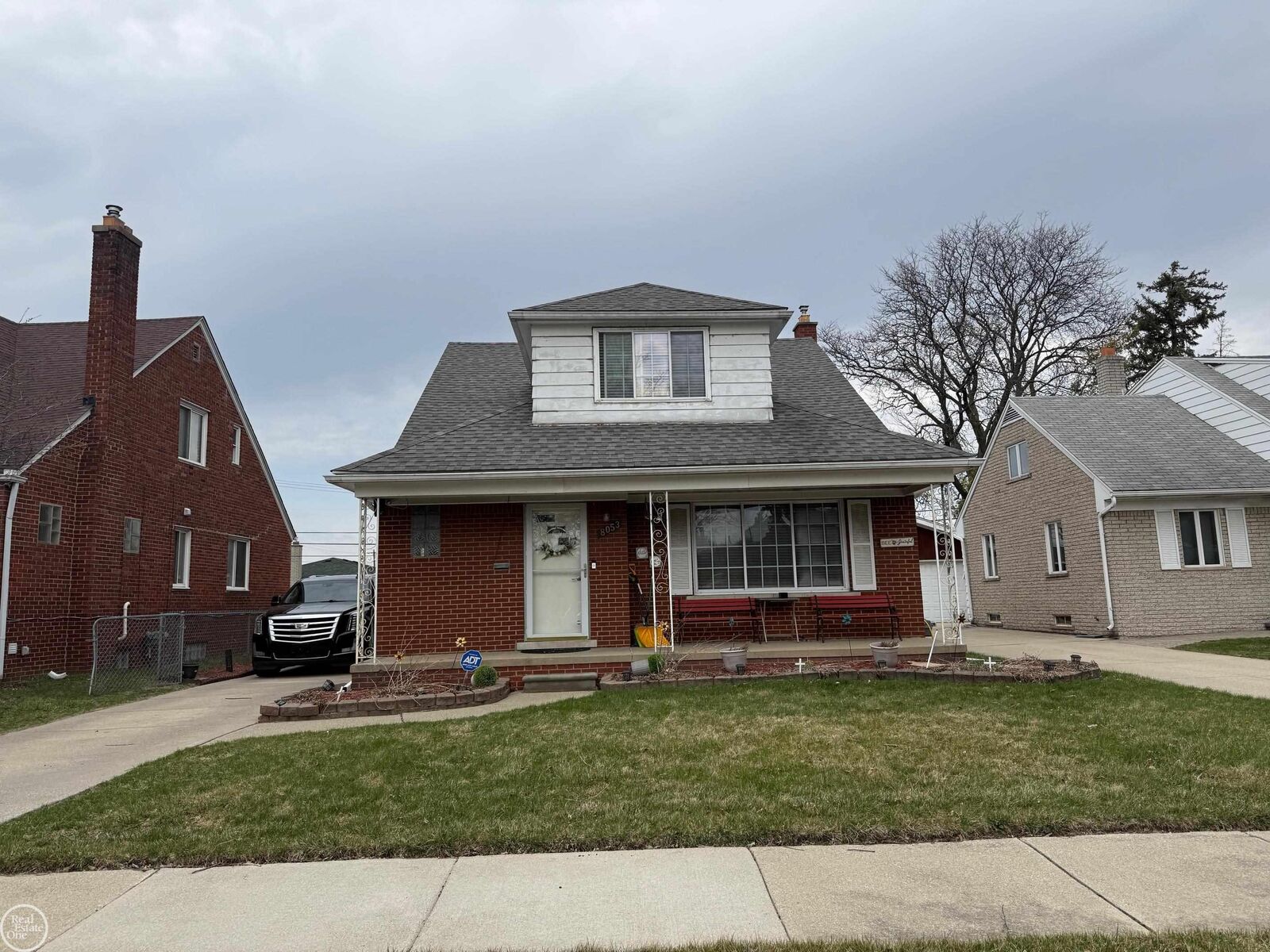 Property Photo:  8053 Virginia Park Street  MI 48015 