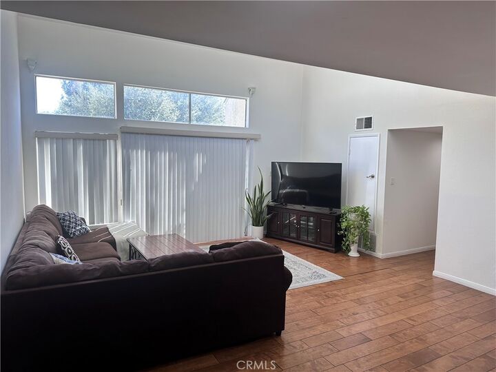 Property Photo: 5700 Etiwanda 264 CA 91356