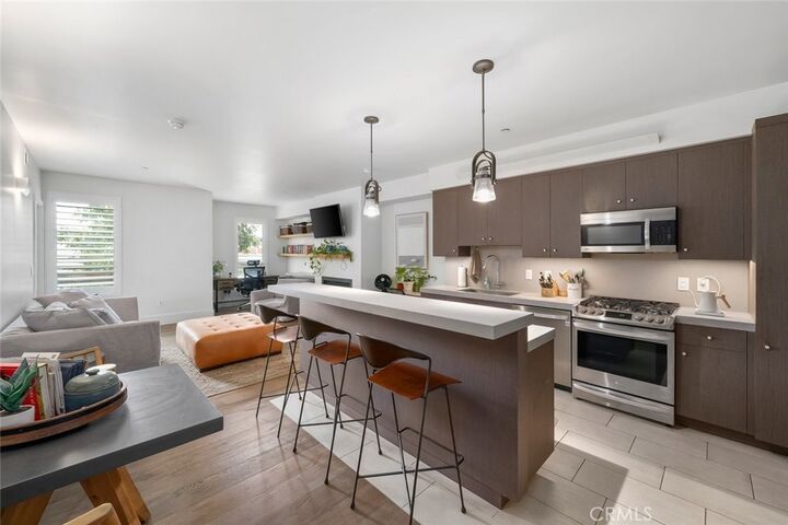 Property Photo: 1130 Broad Street 1 CA 93401