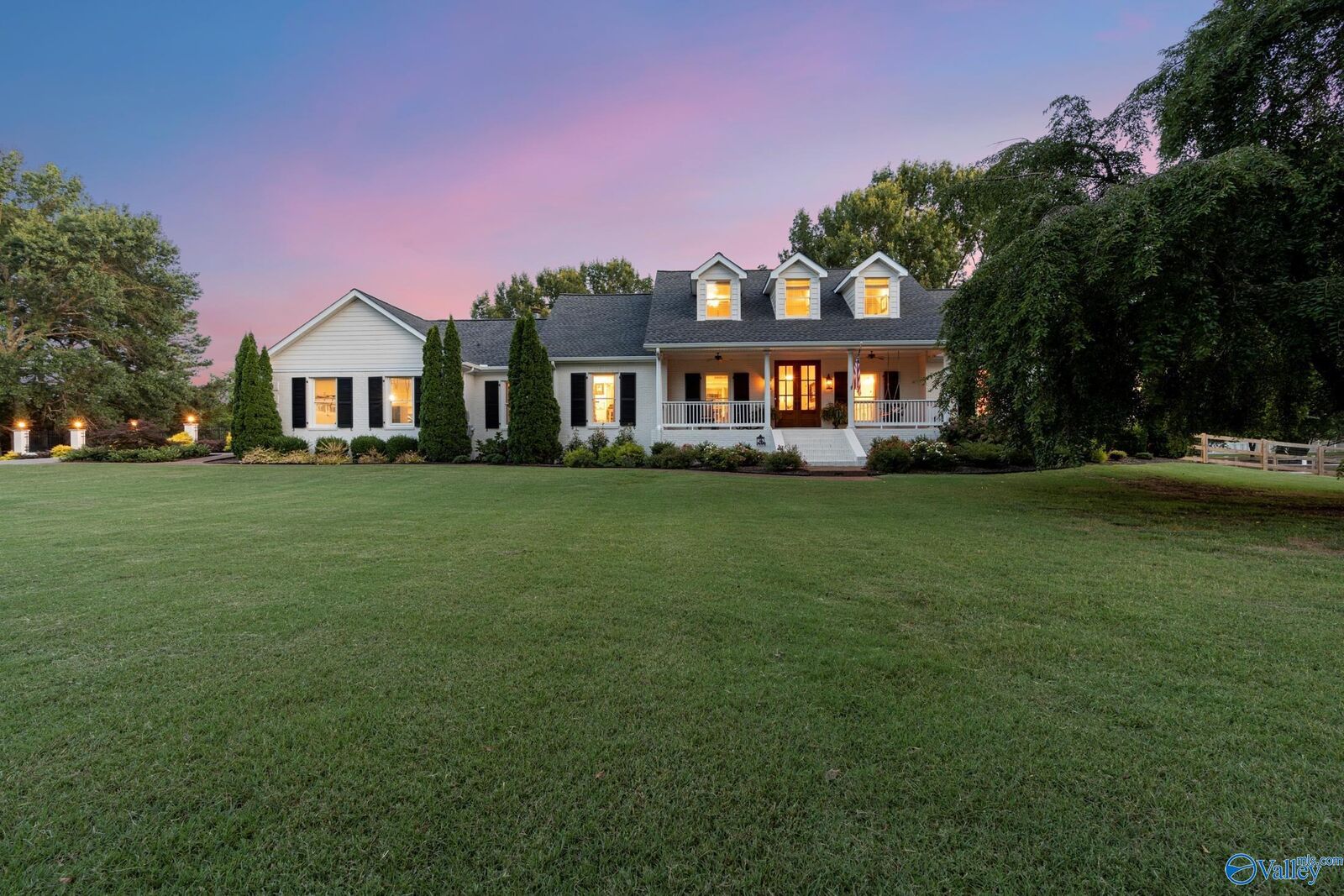 Property Photo: 436 Mount Zion Road AL 35757