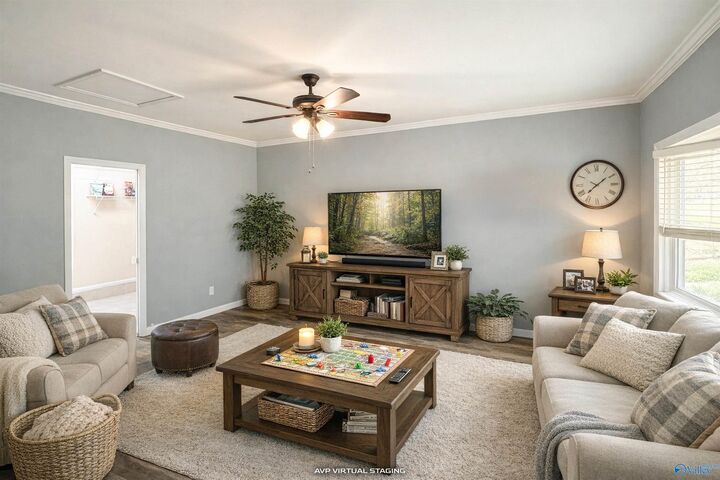 Property Photo:  511 Jeffery Drive NW  AL 35806 