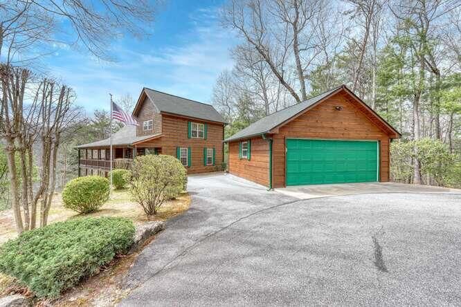 Property Photo:  305 Rileigh Ridge Road  GA 30512 