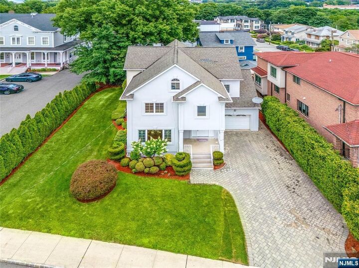 Property Photo:  519 Summit Avenue  NJ 07024 