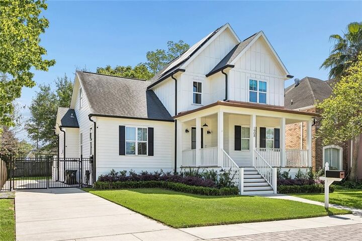 Property Photo:  1908 Wildair Drive  LA 70122 