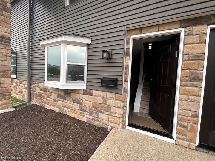 Property Photo:  3960 W Erie Avenue 9  OH 44053 