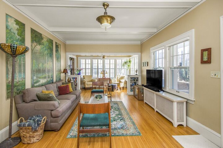 Property Photo:  1349 Lincoln Avenue  MN 55105 