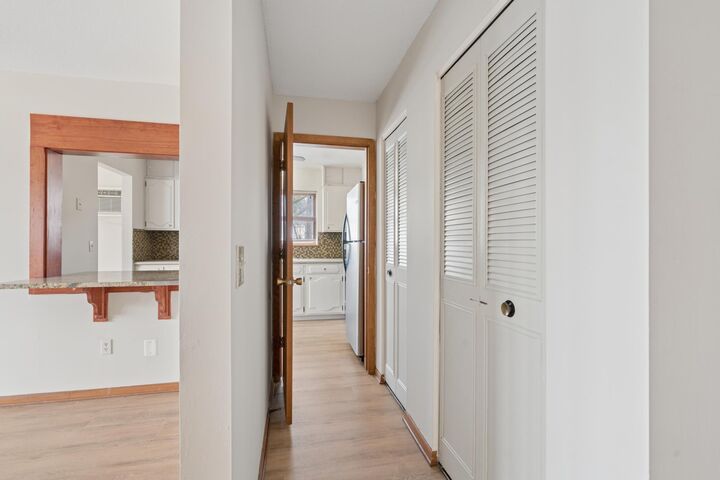 Property Photo: 4516 Highway 7 1 MN 55416