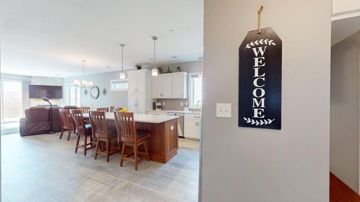 Property Photo: 638 Shardlow Place NE MN 55920