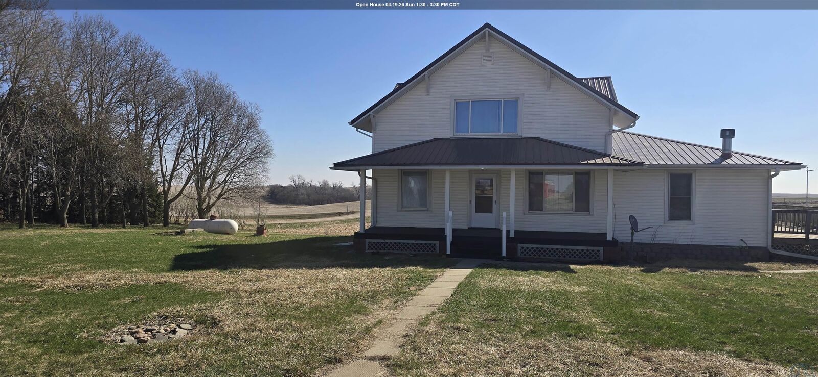 Property Photo:  1668 260th Street  NE 68733 