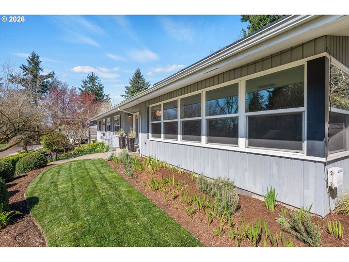 Property Photo:  2780 SW West Point Ave  OR 97225 