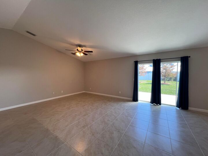 Property Photo:  5865 NW Mesa Circle  FL 34986 