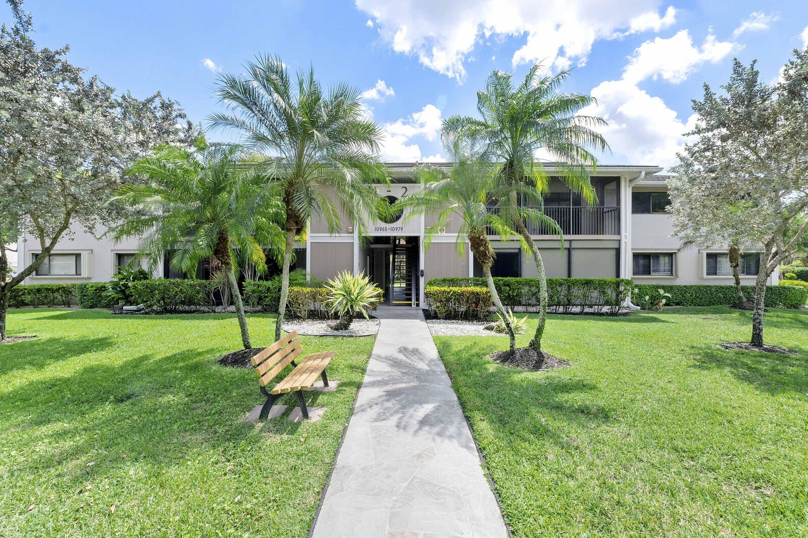 Property Photo:  10979 W Clairmont Circle  FL 33321 