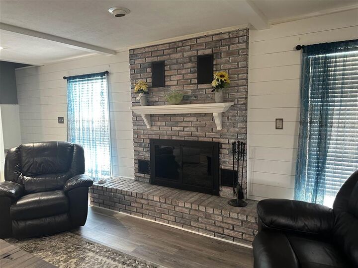 Property Photo:  733 Janice Dr Drive  LA 70663 