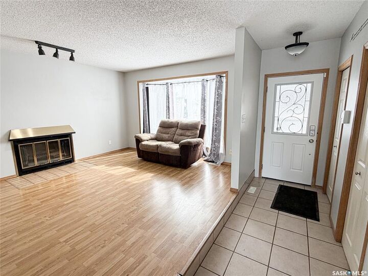 Property Photo:  503 6th Avenue W  SK S9X 1B9 