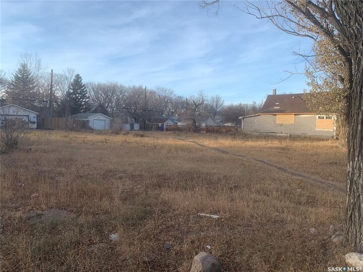 Property Photo:  1252 Retallack Street  SK S4T 2H7 
