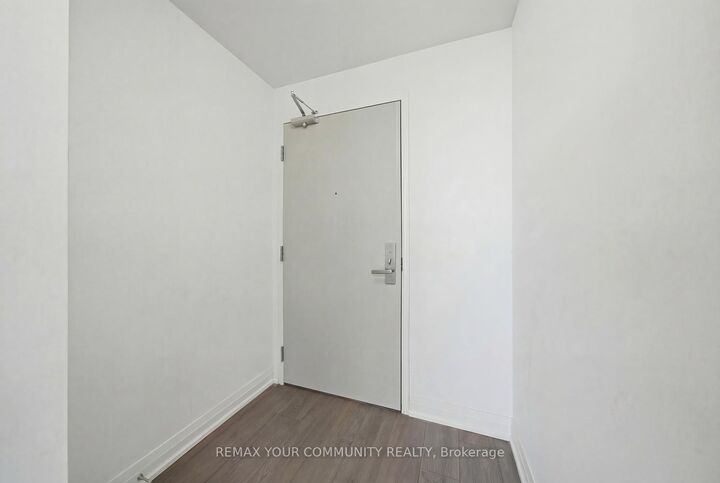 Property Photo: 30 Gibbs Road 3107 ON M9B 6L6