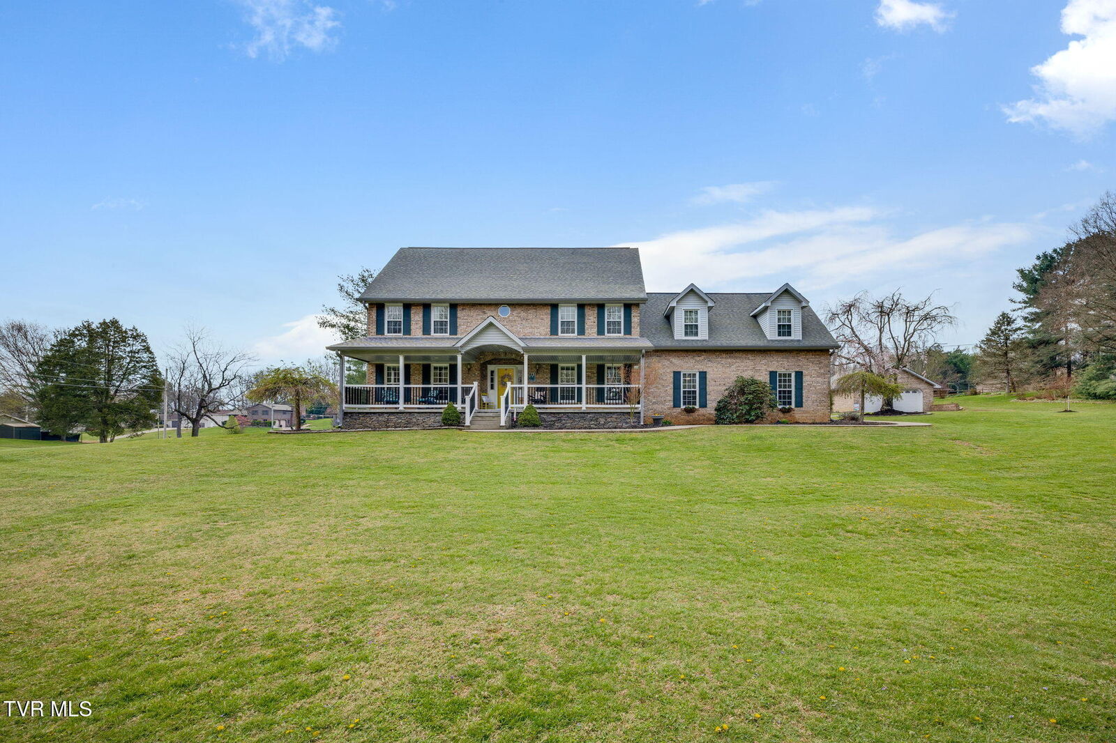 Property Photo:  507 Wakefield Court  TN 37663 