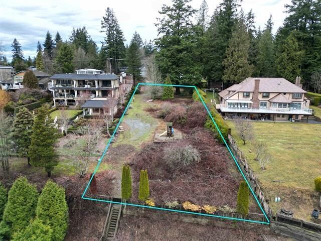13778 56 Avenue — photo 1
